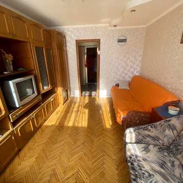 Володимира Великого вул. (Артема), 33