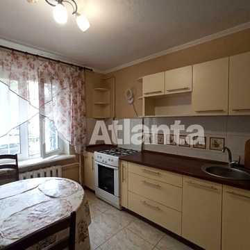Сім'ї Глодан вул. (Ільфа і Петрова), 2