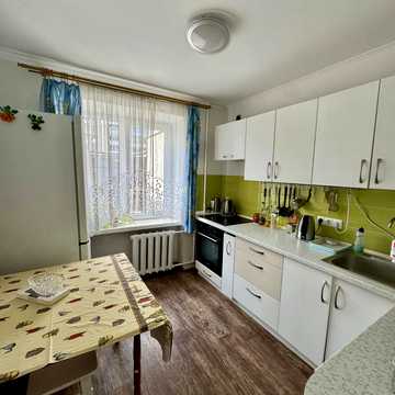 Широка вул., 70