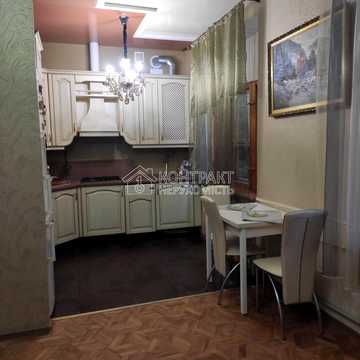 Костомарівська вул., 14