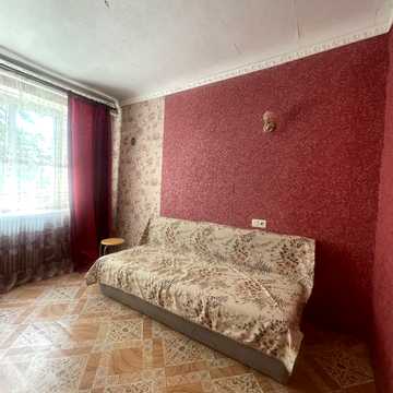 Каденюка вул. (Танкопія), 30