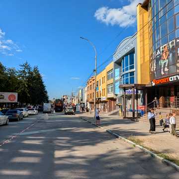 Грушевського просп., 27/27
