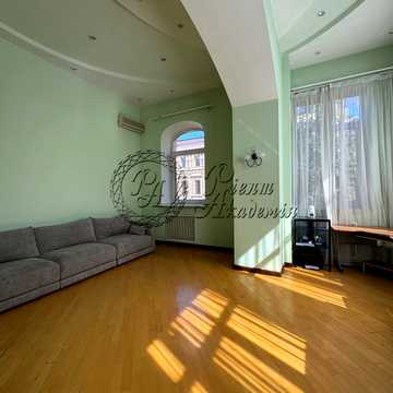 Архітектора Городецького вул., 6
