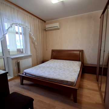 Івана Кожедуба вул., 3 к1