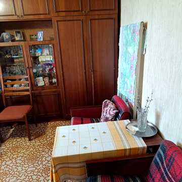 Райдужна вул., 7