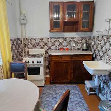 Ювілейний просп. (), 36