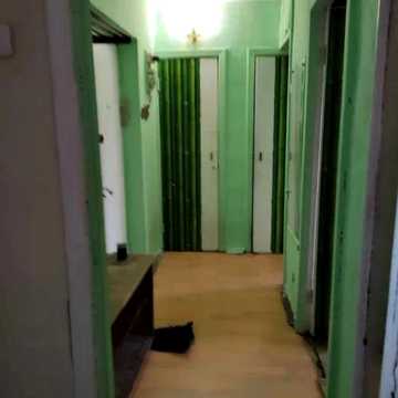 Ореста Левицького вул. (Академіка Курчатова), 11/32