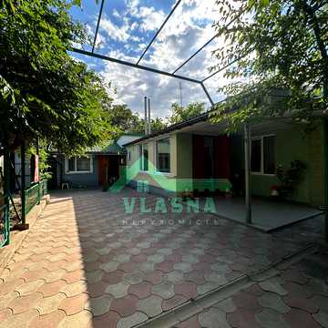 Соснова вул., 10