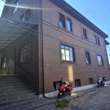 Тараса Шевченка вул., 3а