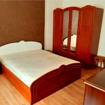 Базарна вул., 3
