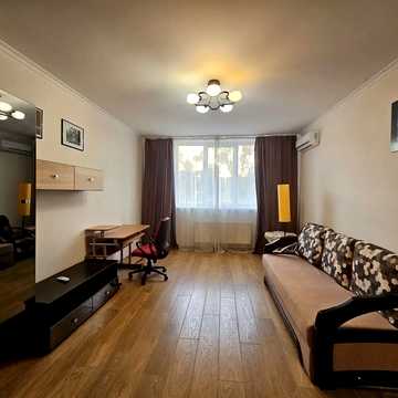 Казарменна вул. (Григорія Андрющенка), 6-Г