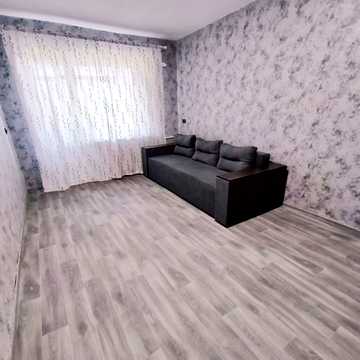 Яценка вул., 1