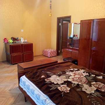 Прохоровська вул., 14
