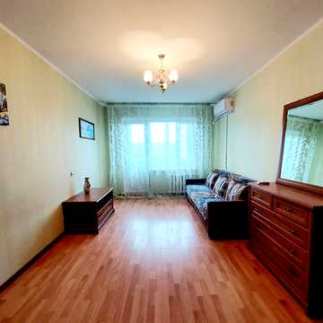 Євгена Чикаленка вул., 52/1