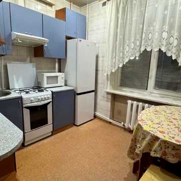 Богдана Хмельницького просп. (Героїв Сталінграда), 109