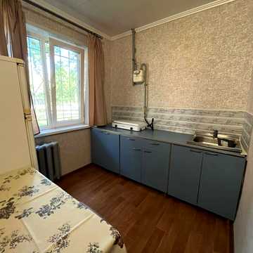 Соборності вул. (Косіора), 41