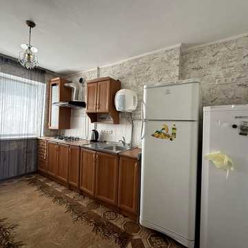 Вокзальна вул., 59