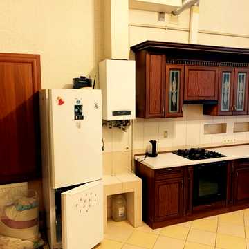 Софіївська вул., 20