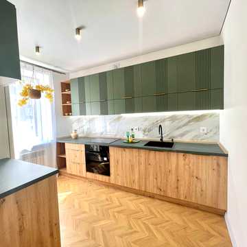 Миколаївська вул., (3 черга (будинок 10))