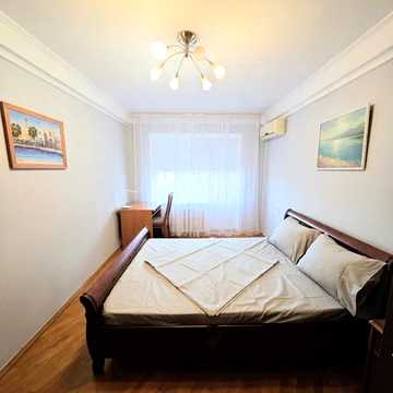 Велика Васильківська вул. (Червоноармійська), 85-87