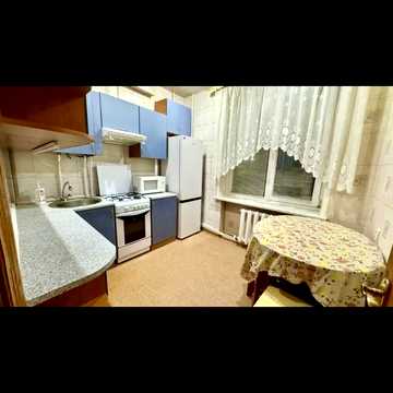 Богдана Хмельницького просп. (Героїв Сталінграда), 109