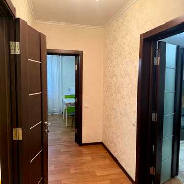 Григорія Ващенка вул., 1