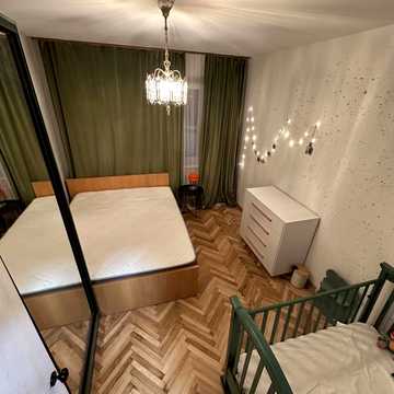 Академіка Глушкова просп., 35