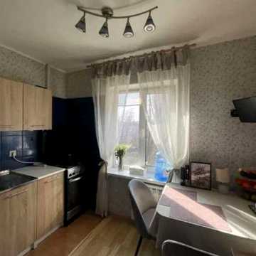 Лук'янівська вул., 11