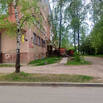 Петра Дорошенка вул., 19