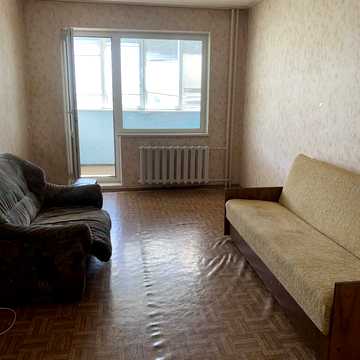 Драгоманова вул., 14
