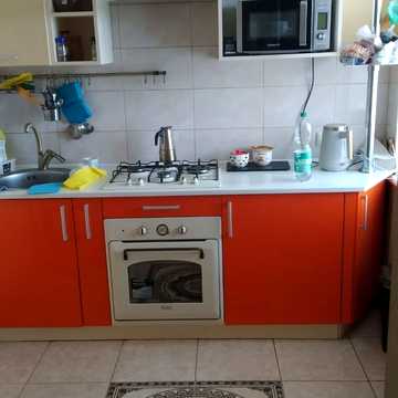 Володимира Кубійовича вул., 33