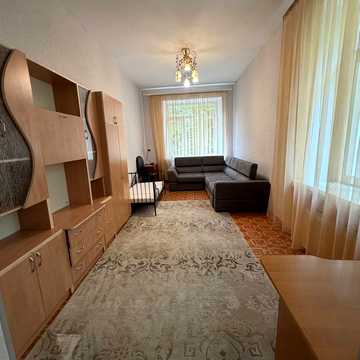 Петраківського вул. (Ланова), 12/1