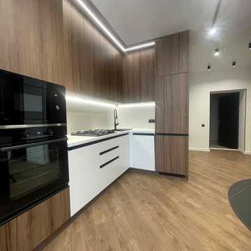 Мартинова просп., (вул. Боголюбова, 50)
