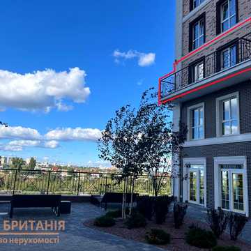 Михайла Максимовича вул. (Онуфрія Трутенка), (Будинок «Престон»)