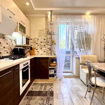 Льонокомбінатівська вул., 9а