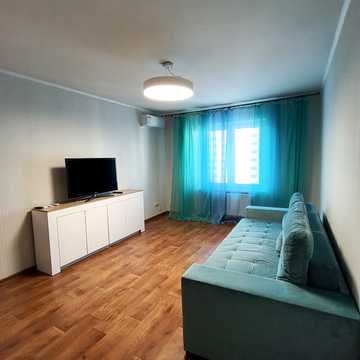 Балтійський пров., 5