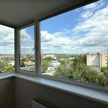 Панаса Мирного вул., 1