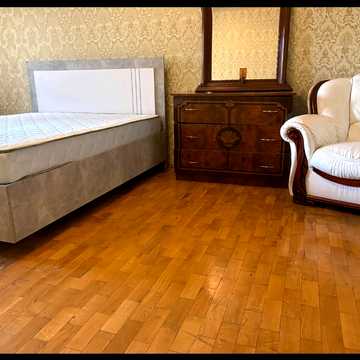 Федора Ернста вул., 12