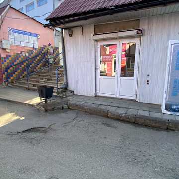 Калинівська вул., 13