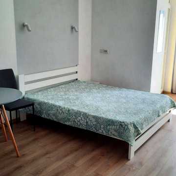 Кадетський Гай вул., 10