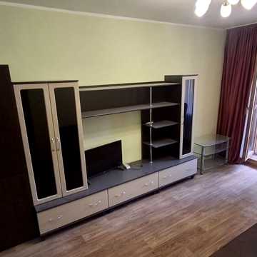 Прирічна вул., 17-В