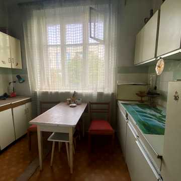 Окружна вул., 40