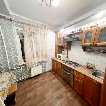 Свободи просп. (Прокоф'єва), 30/1
