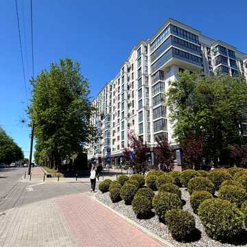 Київська вул., 19
