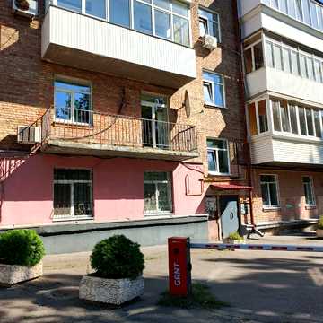 Михайла Бойчука вул. (Кіквідзе), 12
