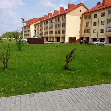 Героїв Майдану вул., 2