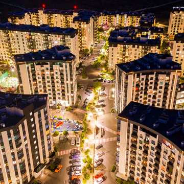 Героїв Небесної Сотні просп., (Будинок 14/3)