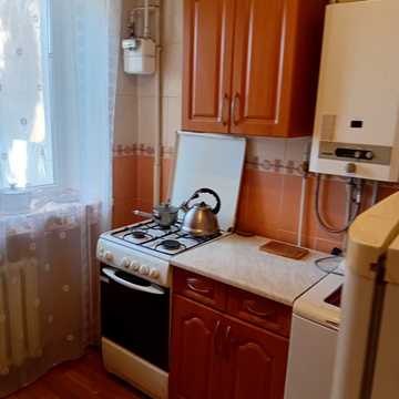Семінарська вул., 15