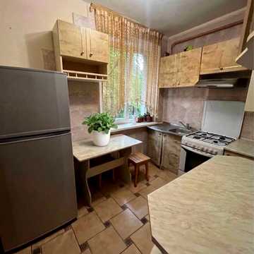 Кругова вул., 6
