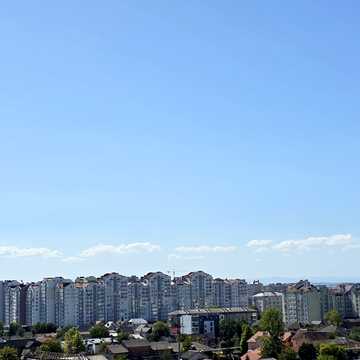 Хриплинська вул., (Будинок 1)